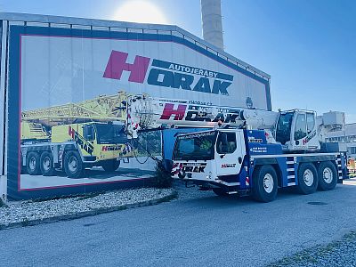 Autojeřáb Liebherr LTM 1055-3.1