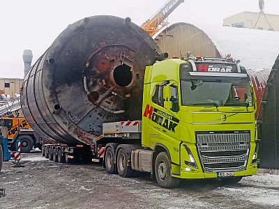 Podvalník Goldhofer pětinápravový