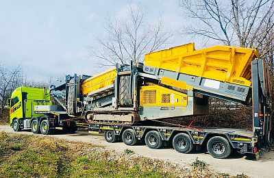 Podvalník Goldhofer pětinápravový