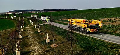 Pronájem autojeřábů s obsluhou